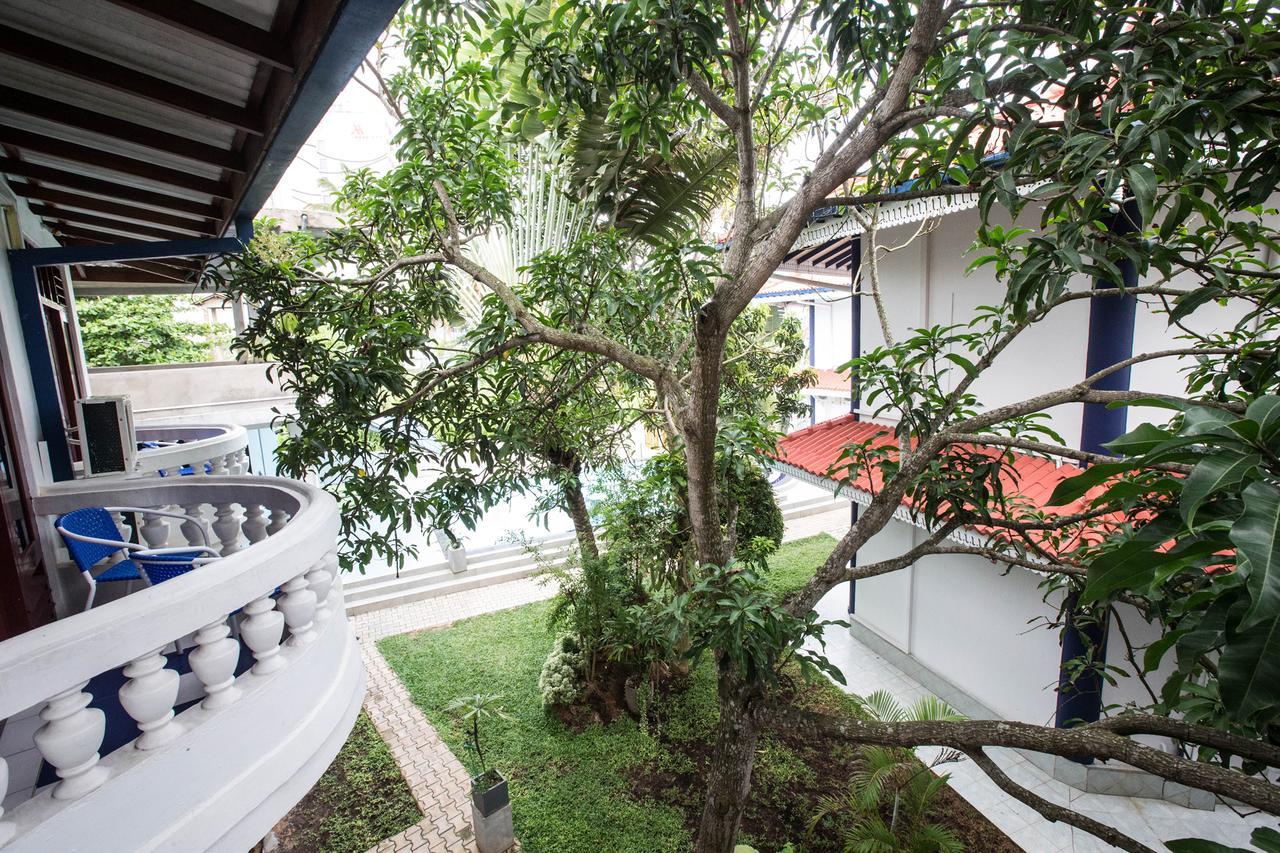 Neptune Story Resort Weligama Eksteriør bilde